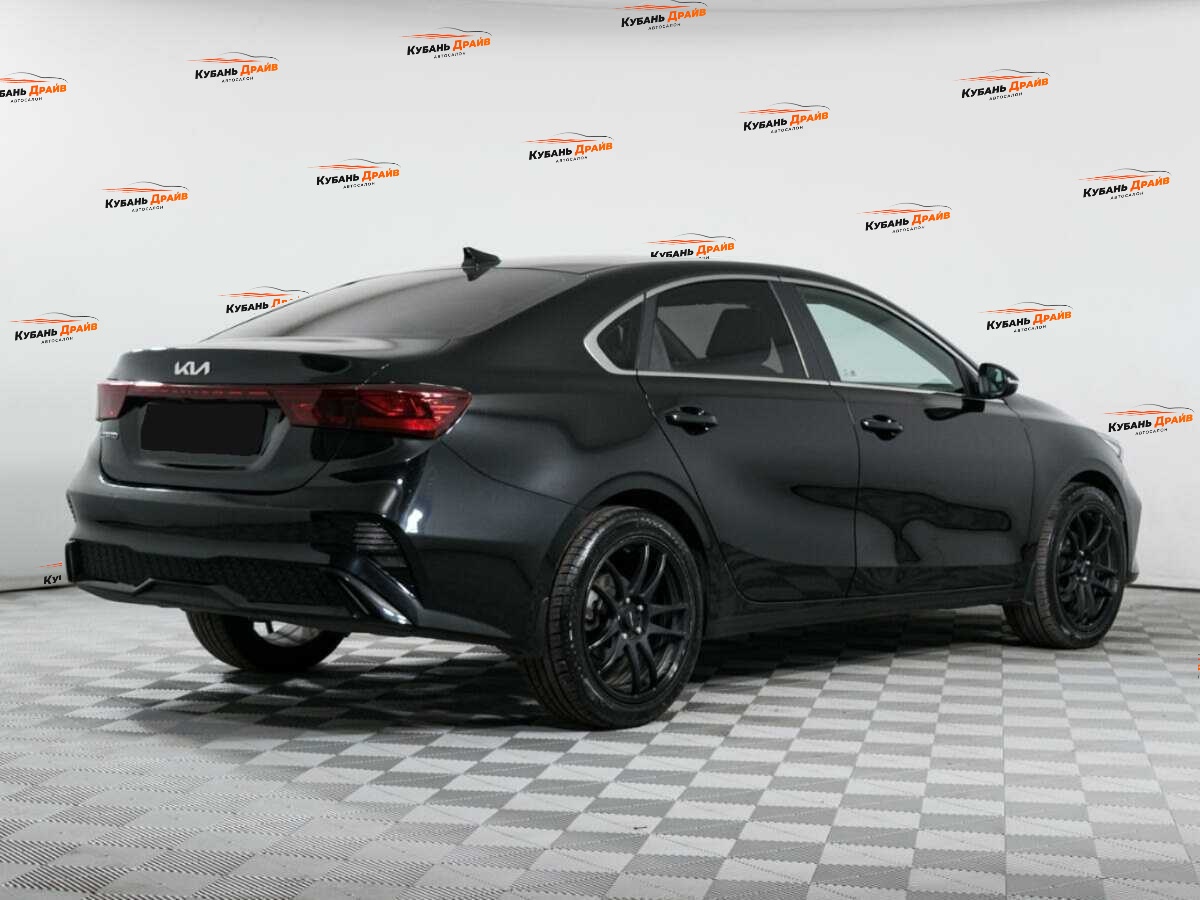 Kia Cerato 2022 года с пробегом. Фото: #4