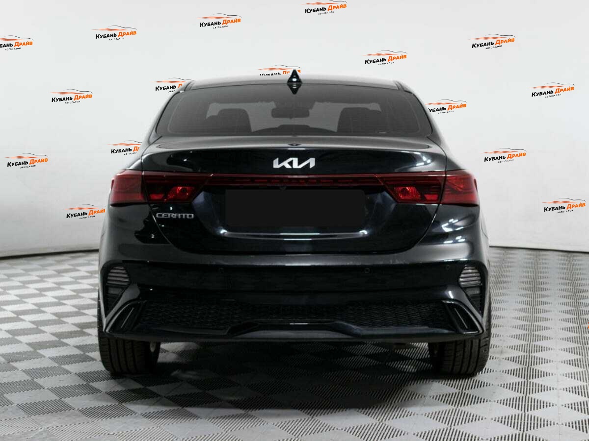 Kia Cerato 2022 года с пробегом. Фото: #5