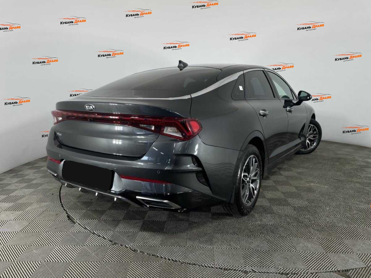 Kia K5 2021 года с пробегом. Фото: #4