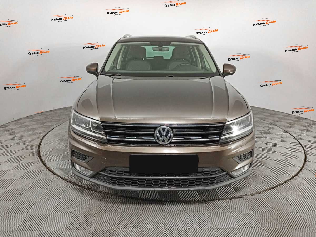 Volkswagen Tiguan 2017 года с пробегом. Фото: #1