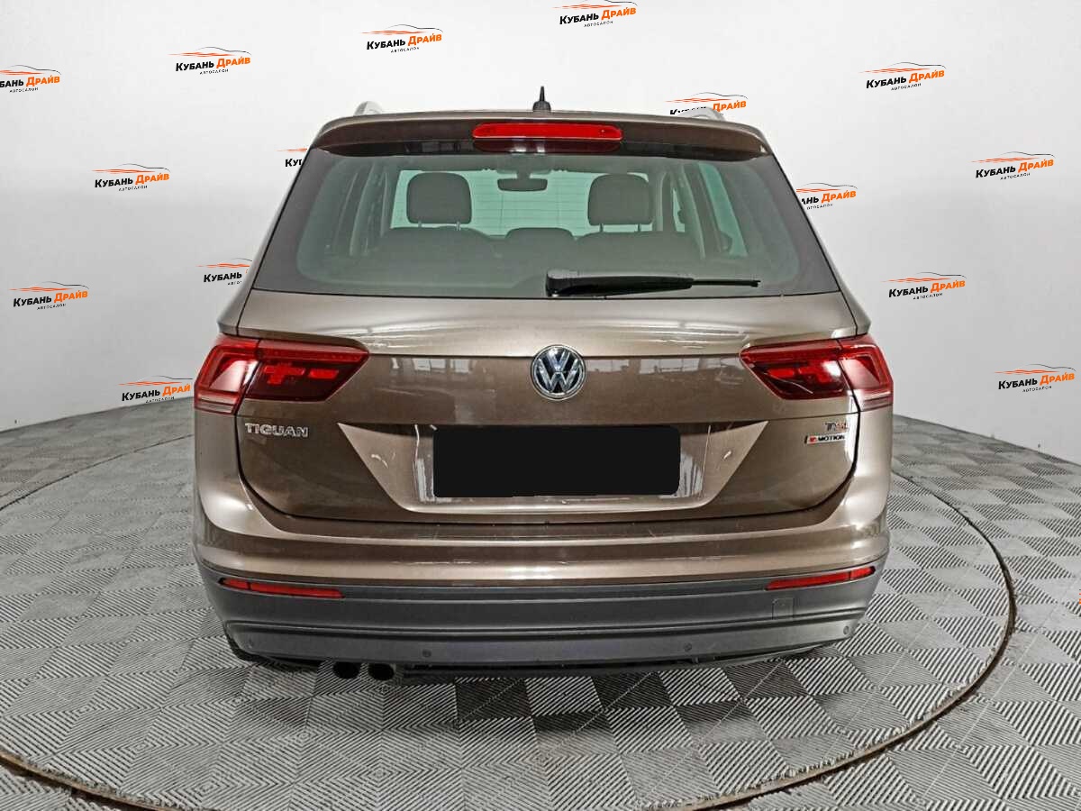 Volkswagen Tiguan 2017 года с пробегом. Фото: #5