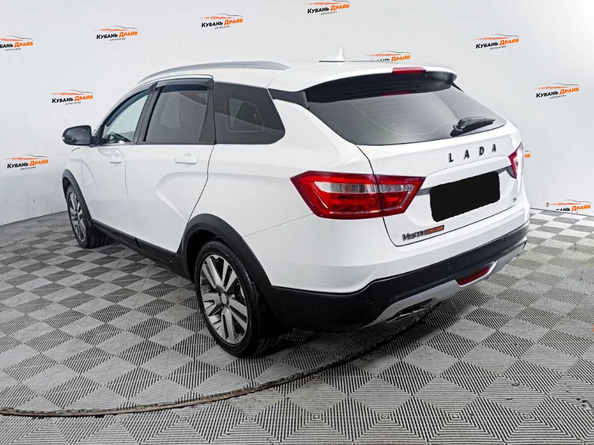 Lada (ВАЗ) Vesta 2017 года с пробегом. Фото: #6