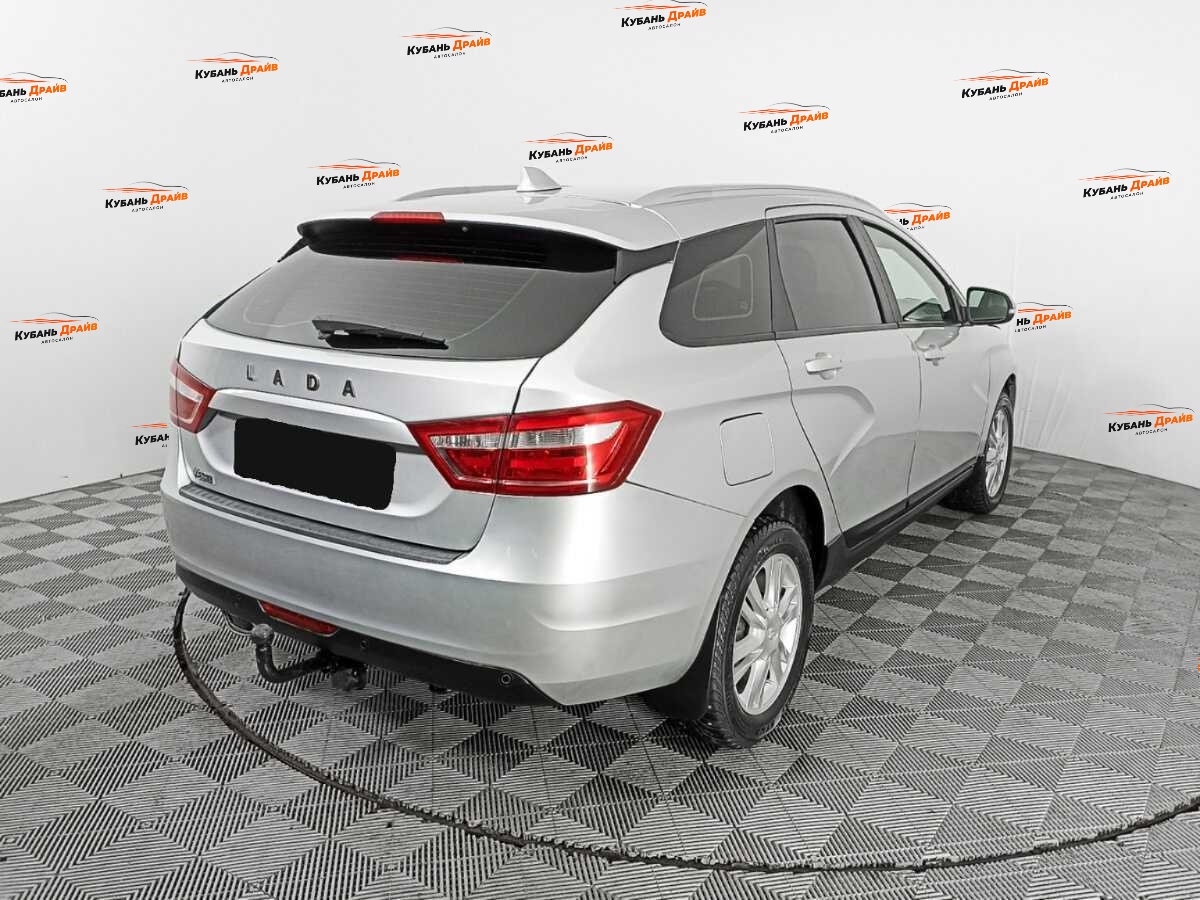 Lada (ВАЗ) Vesta 2019 года с пробегом. Фото: #4
