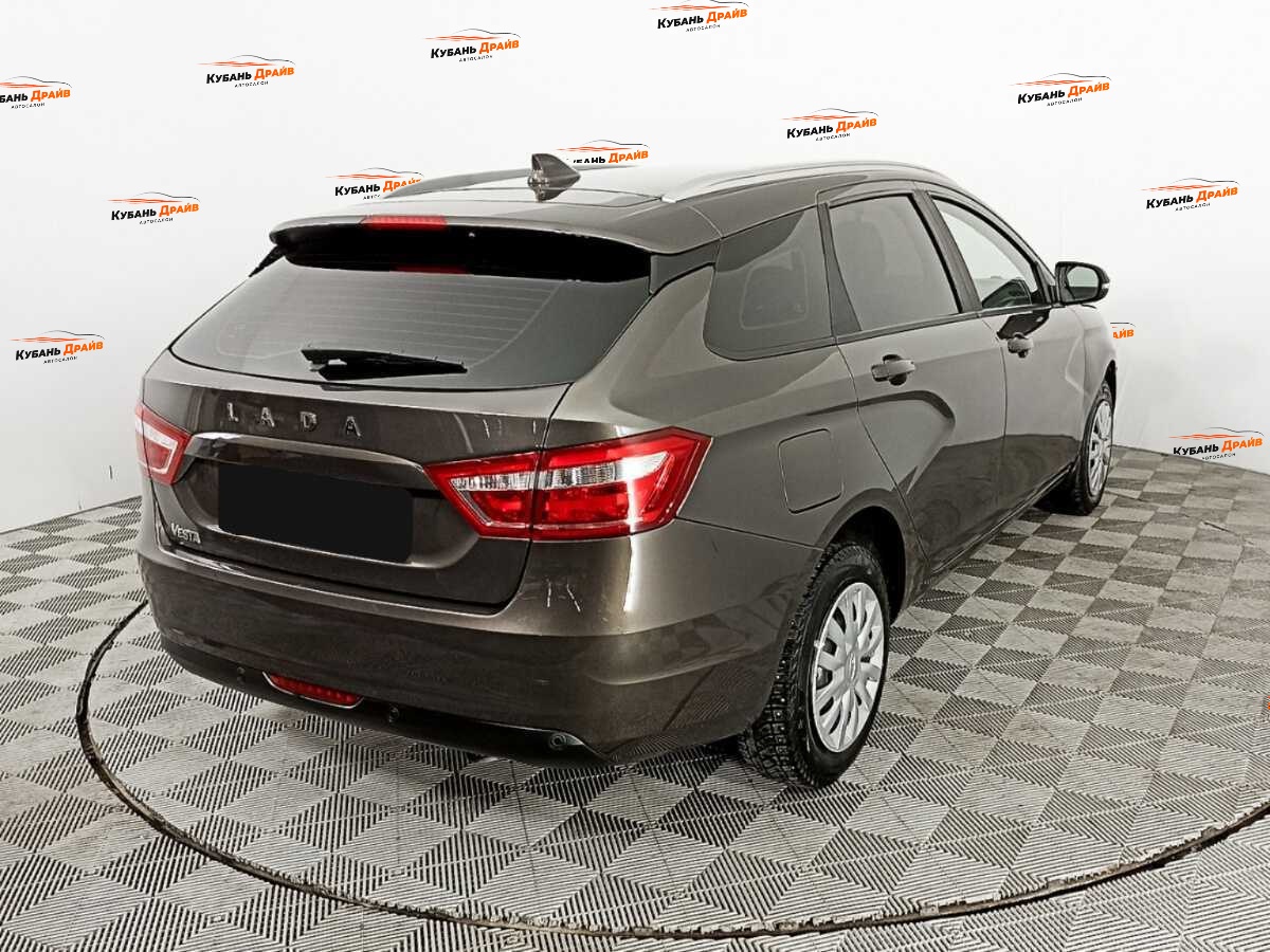Lada (ВАЗ) Vesta 2021 года с пробегом. Фото: #4
