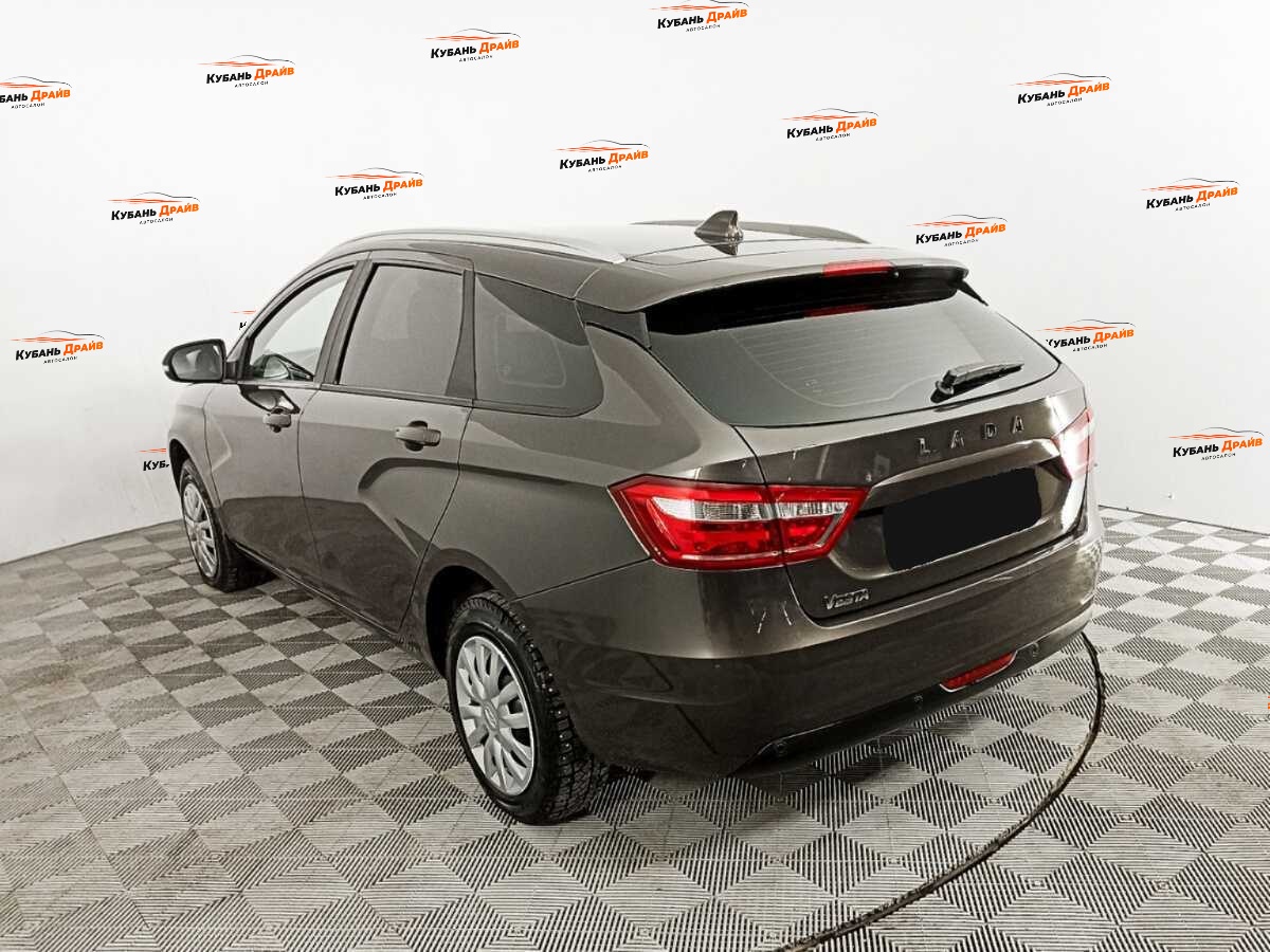 Lada (ВАЗ) Vesta 2021 года с пробегом. Фото: #6