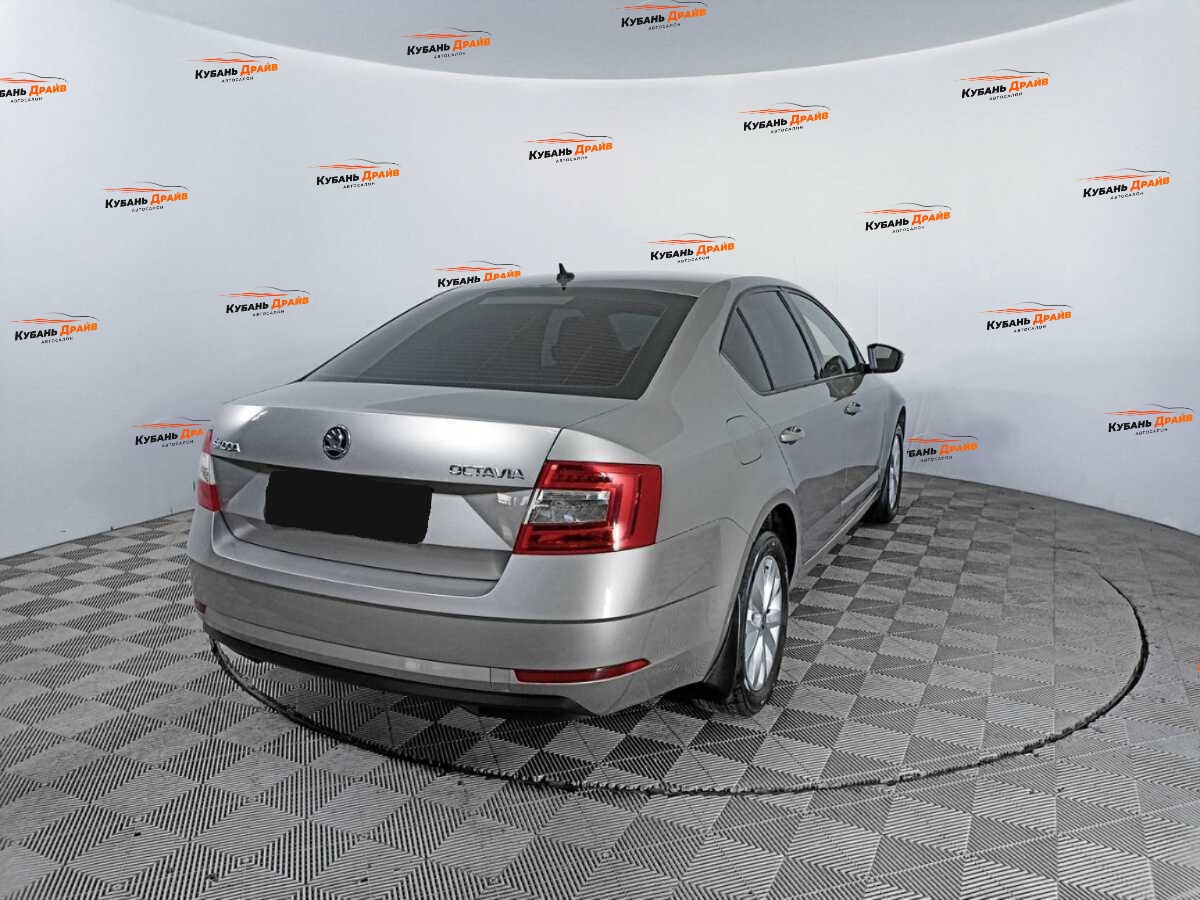 Skoda Octavia 2019 года с пробегом. Фото: #4