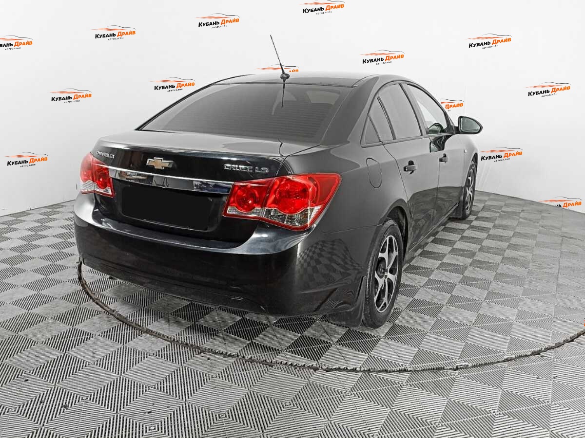 Chevrolet Cruze 2012 года с пробегом. Фото: #3