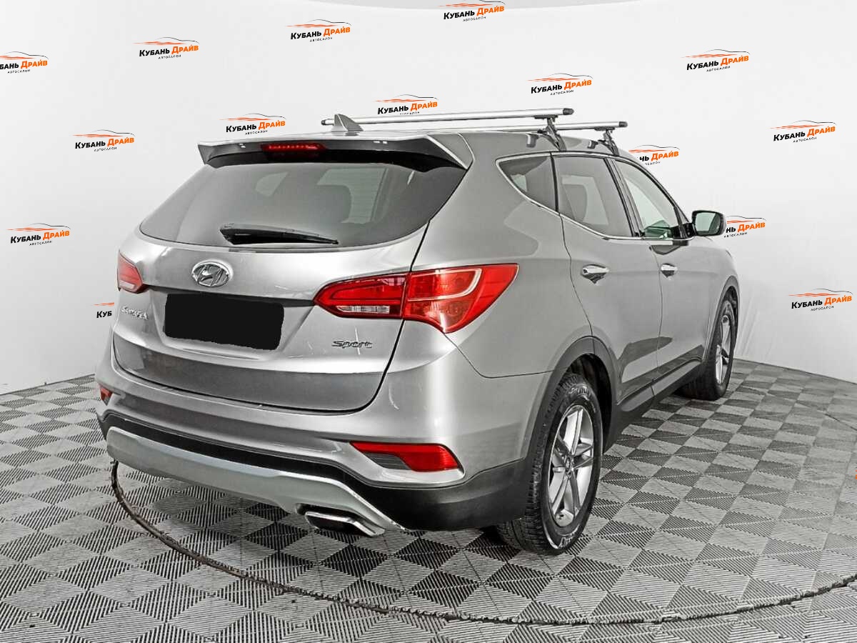 Hyundai Santa Fe 2017 года с пробегом. Фото: #3