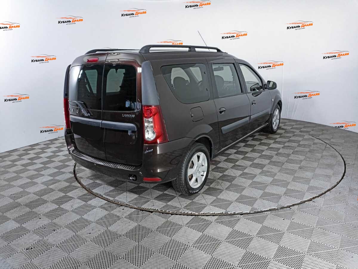 Lada (ВАЗ) Largus 2020 года с пробегом. Фото: #3