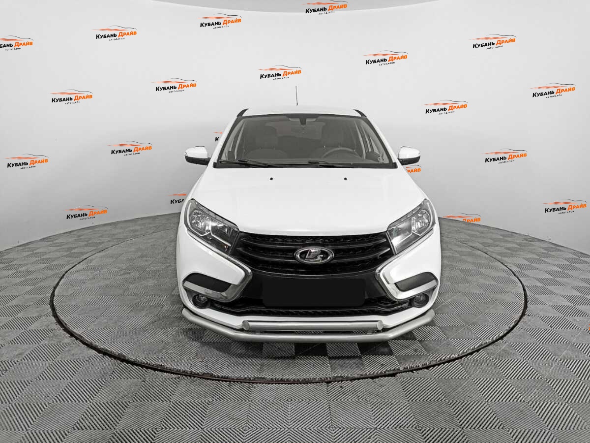 Lada (ВАЗ) XRAY 2017 года с пробегом. Фото: #1