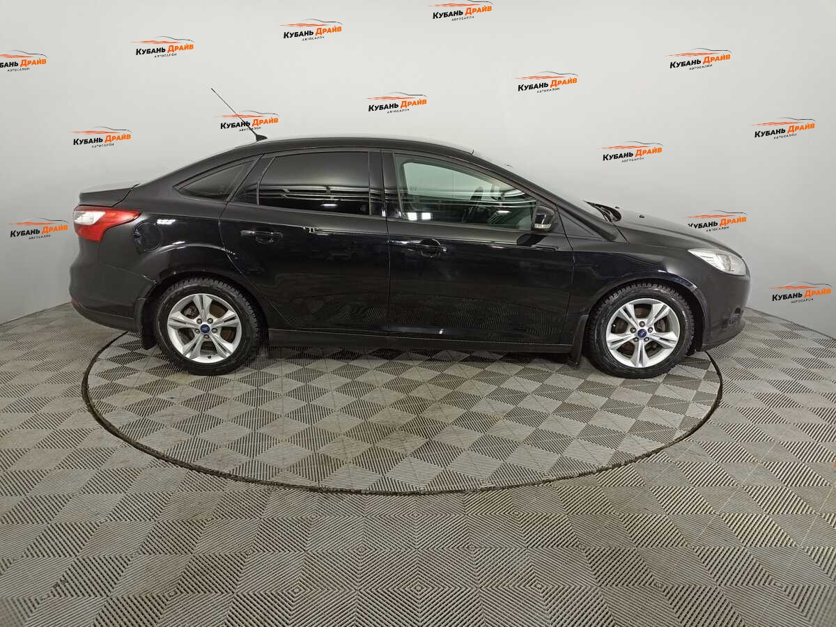 Ford Focus 2013 года с пробегом. Фото: #3