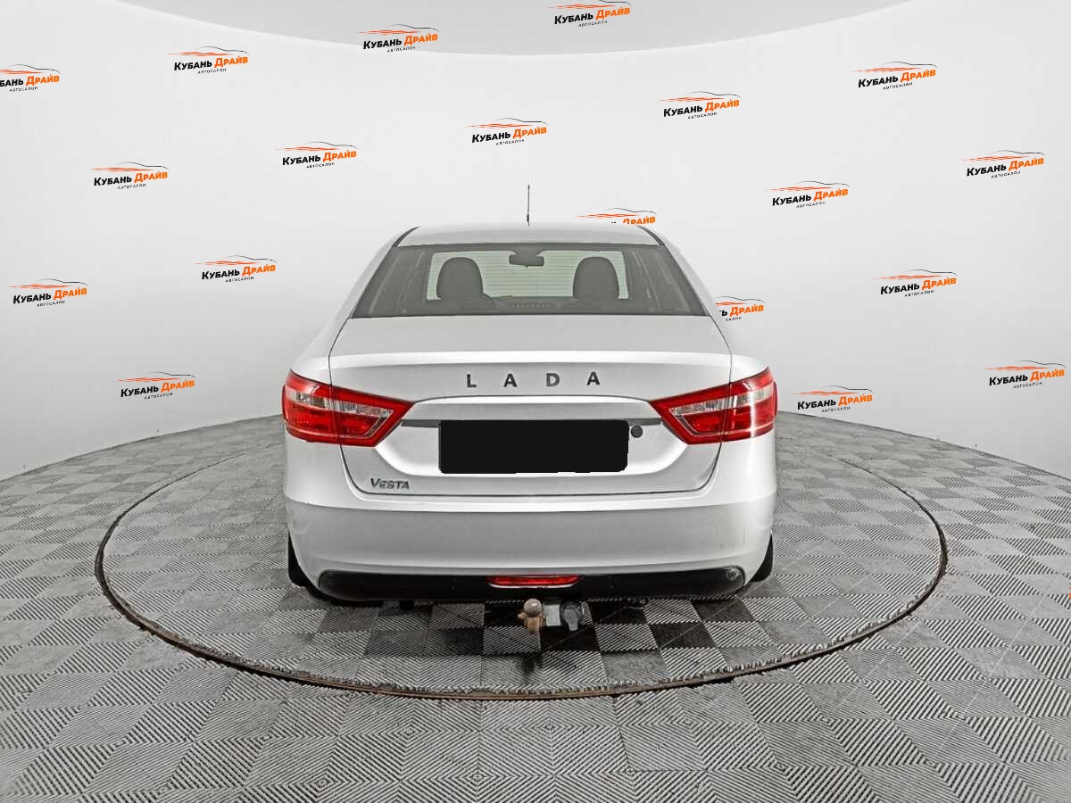 Lada (ВАЗ) Vesta 2017 года с пробегом. Фото: #5