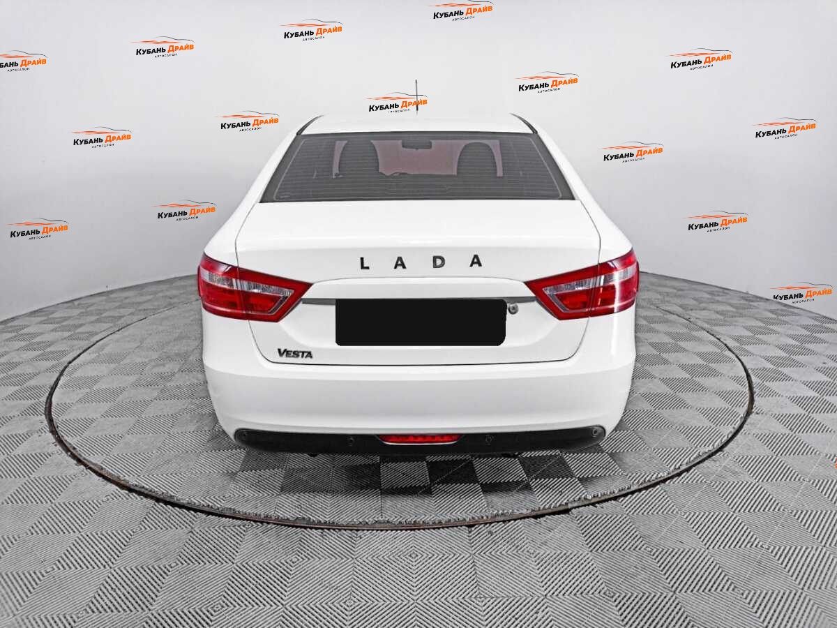 Lada (ВАЗ) Vesta 2017 года с пробегом. Фото: #5