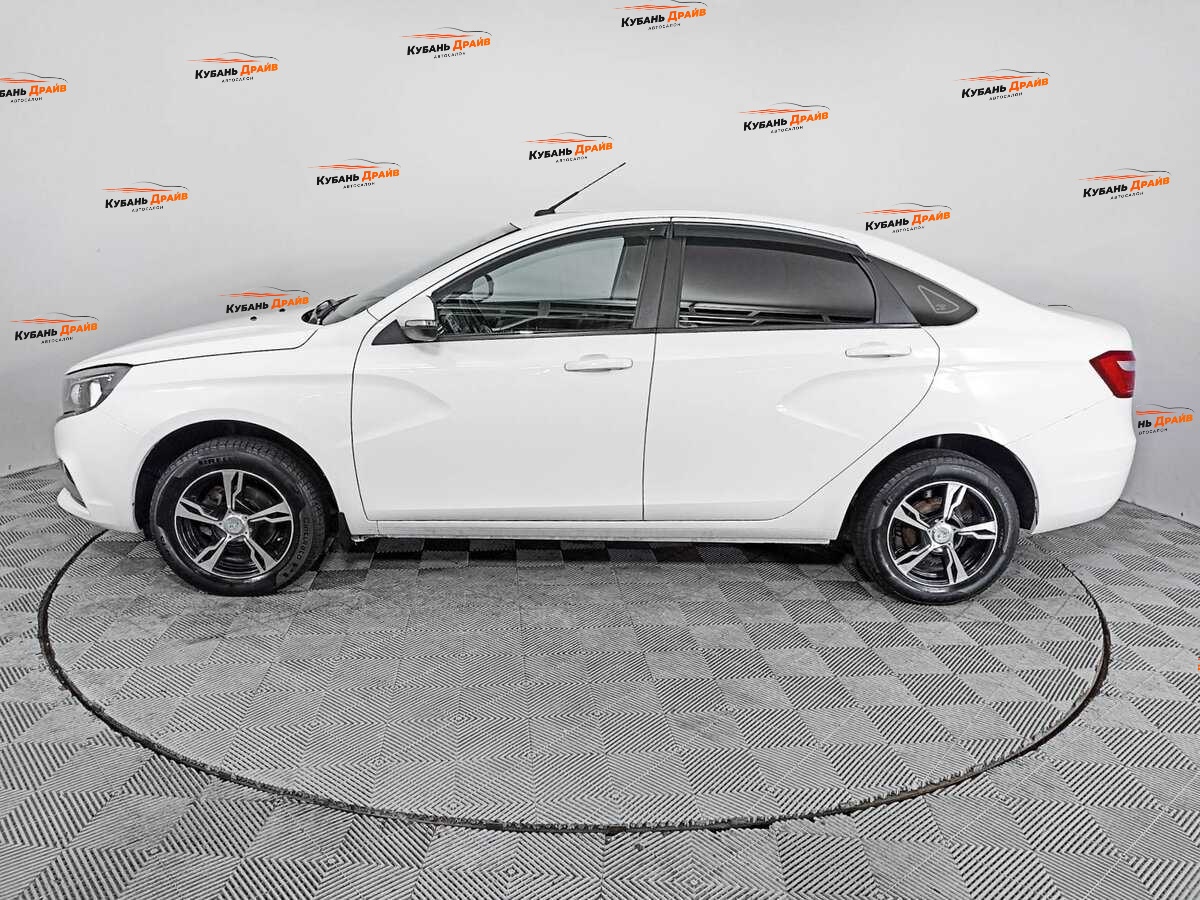 Lada (ВАЗ) Vesta 2017 года с пробегом. Фото: #7