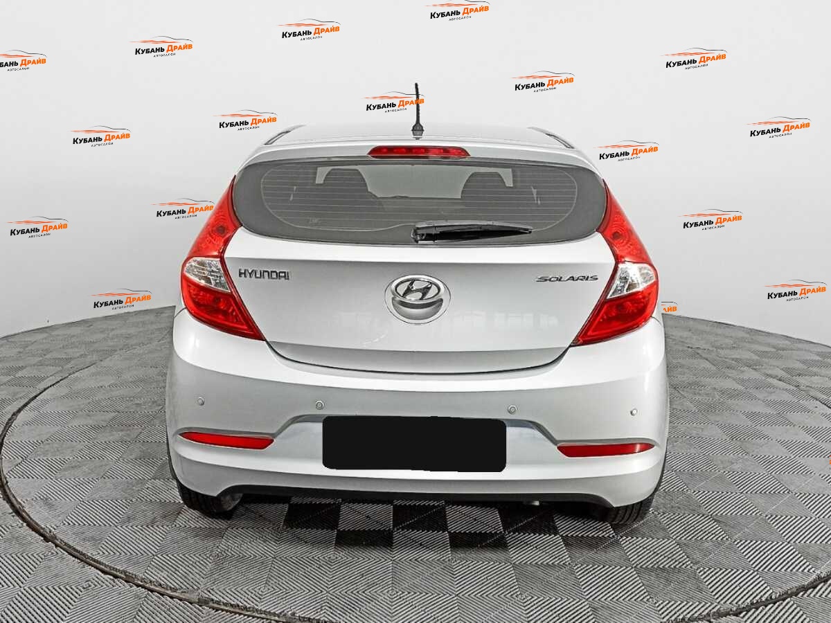 Hyundai Solaris 2015 года с пробегом. Фото: #4