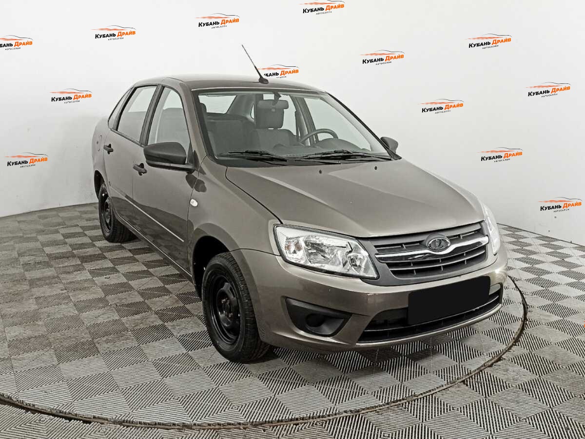 Lada (ВАЗ) Granta 2018 года с пробегом. Фото: #2