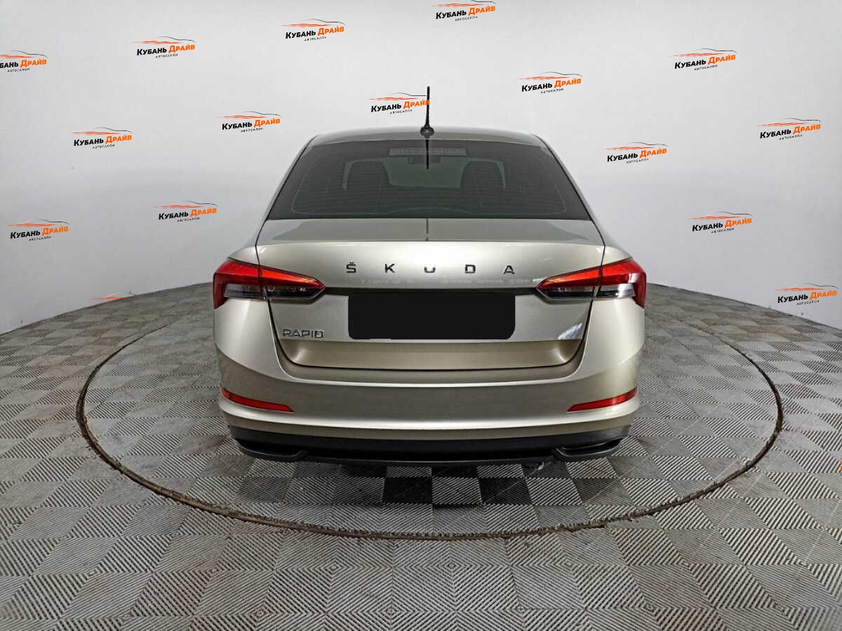 Skoda Rapid 2020 года с пробегом. Фото: #5