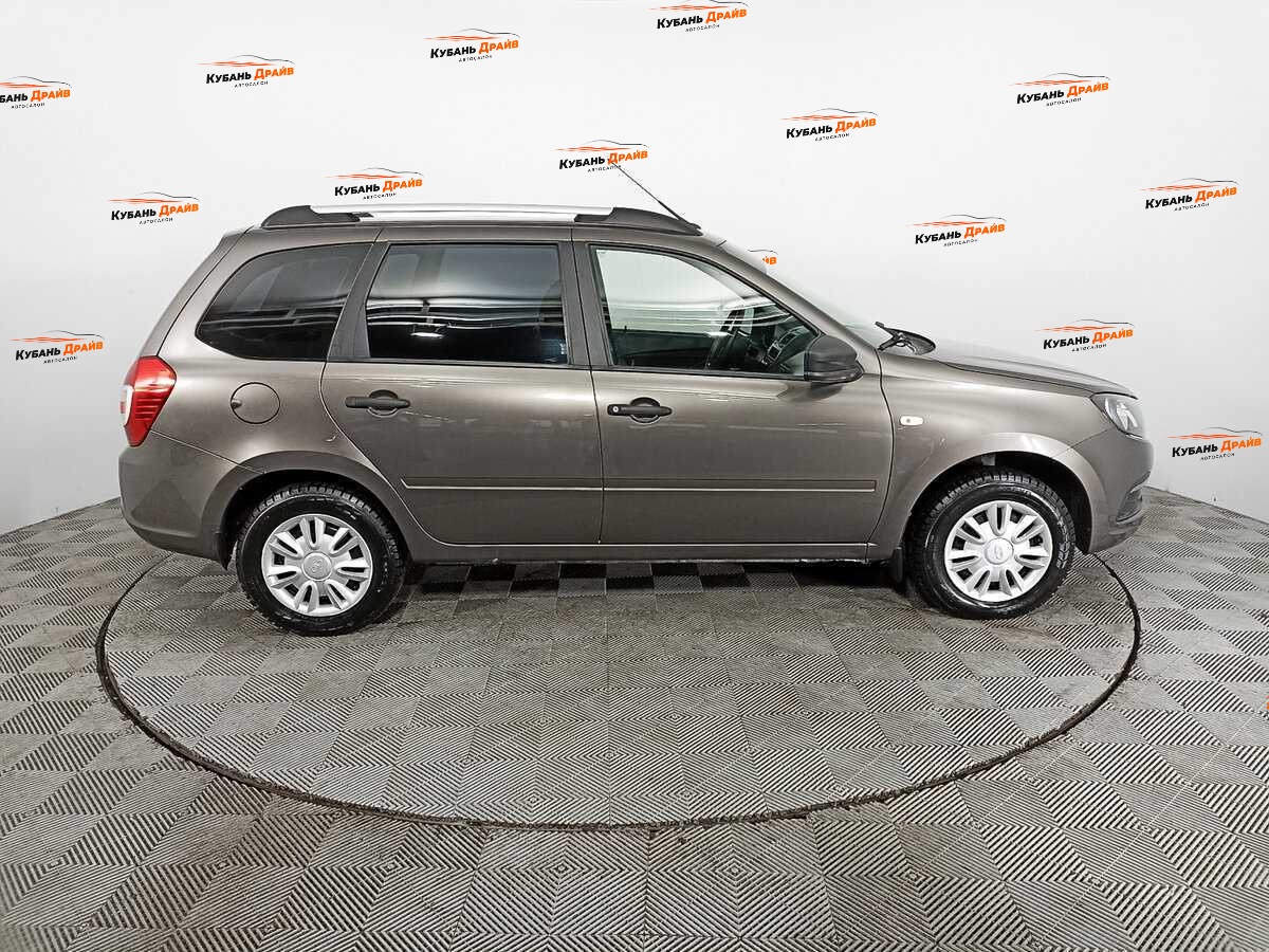 Lada (ВАЗ) Granta 2019 года с пробегом. Фото: #3