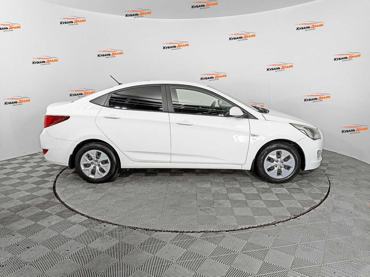 Hyundai Solaris 2016 года с пробегом. Фото: #3