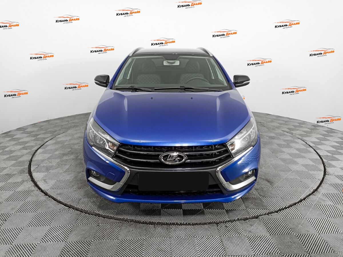 Lada (ВАЗ) Vesta 2021 года с пробегом. Фото: #1