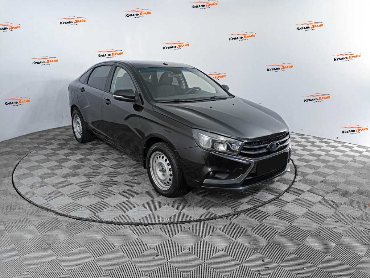 Lada (ВАЗ) Vesta 2017 года с пробегом. Фото: #2