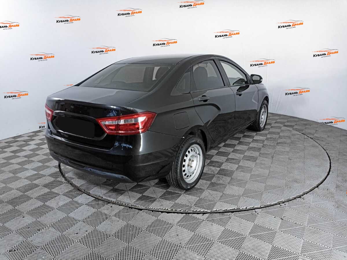 Lada (ВАЗ) Vesta 2017 года с пробегом. Фото: #4