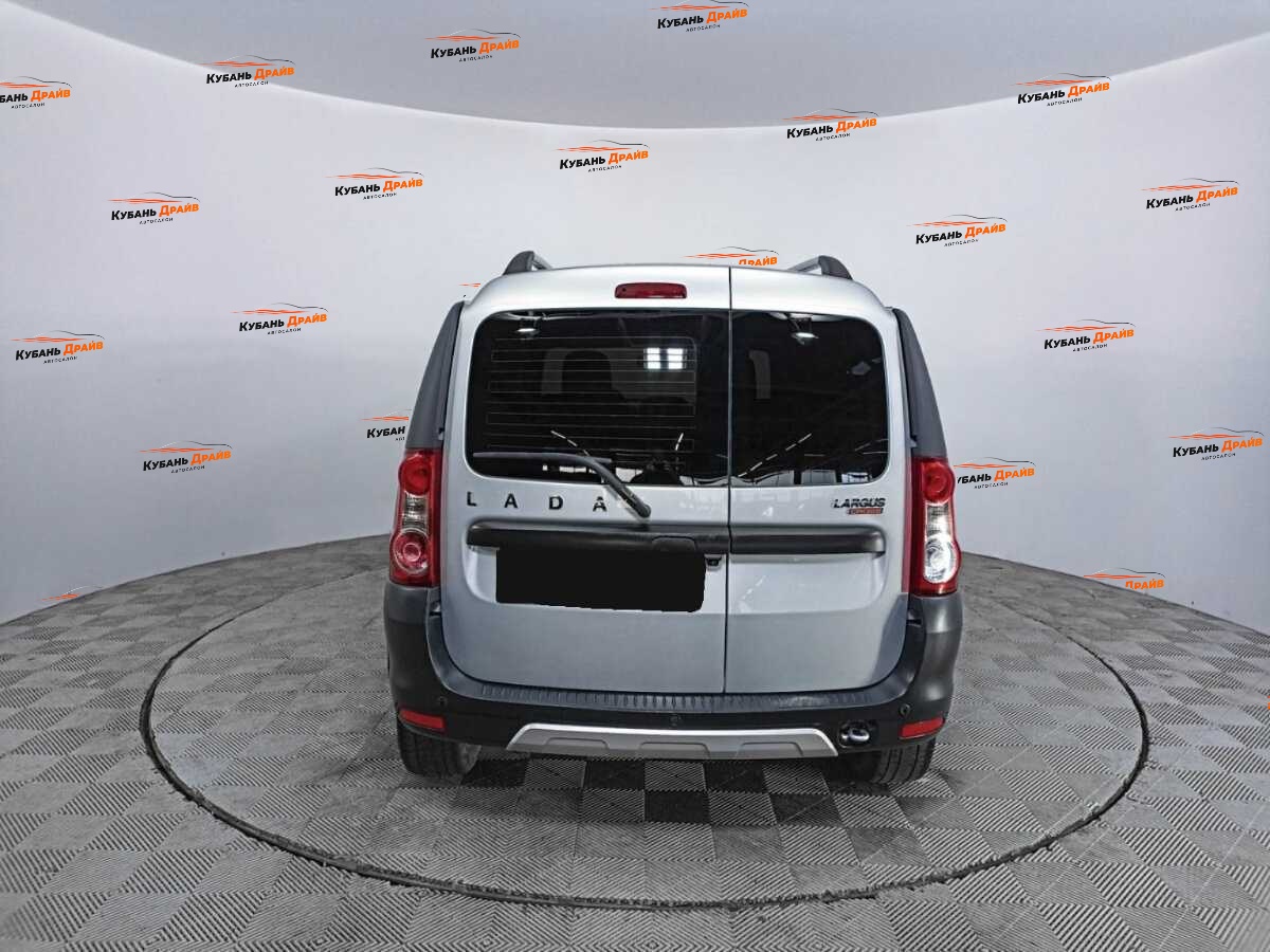 Lada (ВАЗ) Largus 2021 года с пробегом. Фото: #5