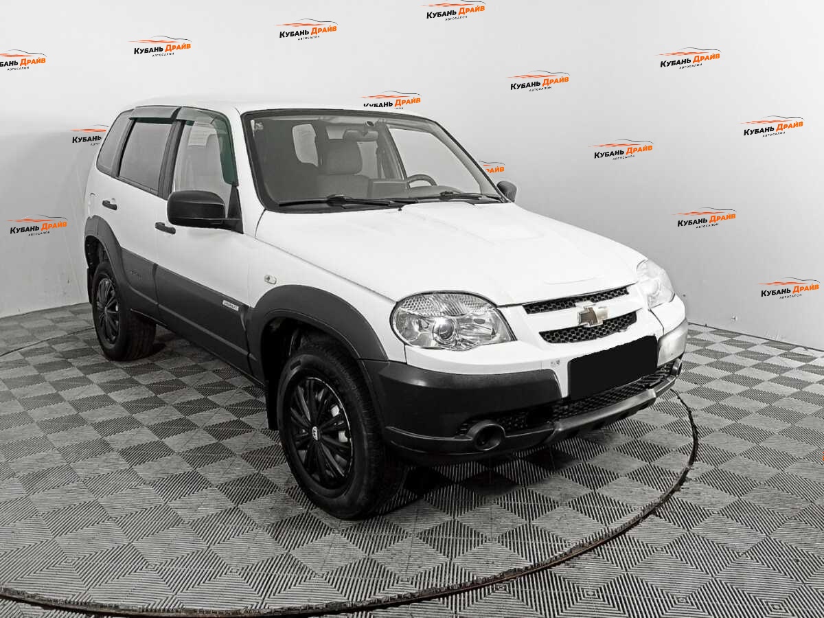 Chevrolet Niva 2015 года с пробегом. Фото: #2