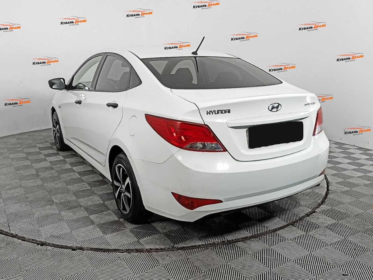 Hyundai Solaris 2015 года с пробегом. Фото: #5