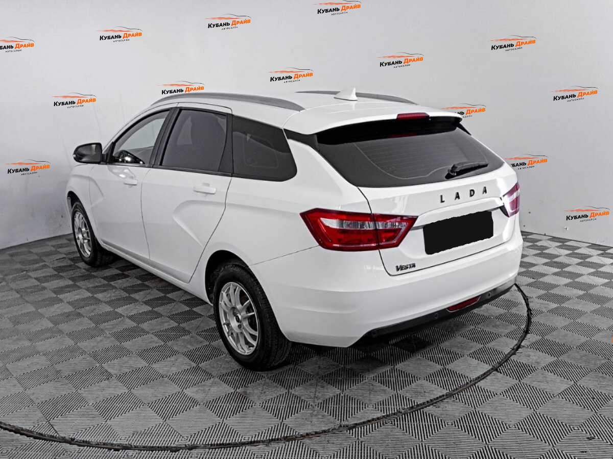 Lada (ВАЗ) Vesta 2021 года с пробегом. Фото: #6