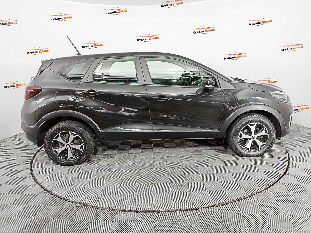 Renault Kaptur 2020 года с пробегом. Фото: #3