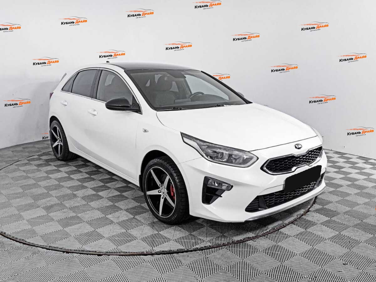 Kia Ceed 2018 года с пробегом. Фото: #2