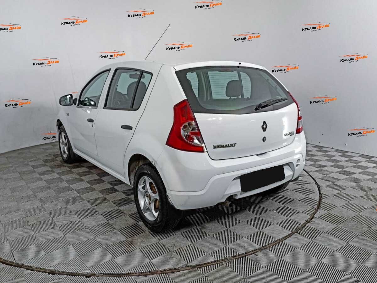 Renault Sandero 2014 года с пробегом. Фото: #5