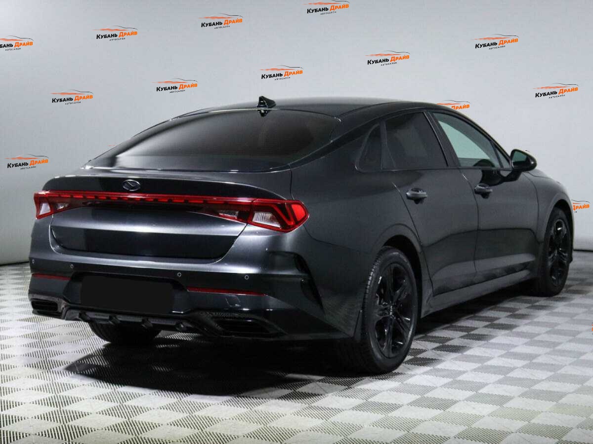 Kia K5 2020 года с пробегом. Фото: #3