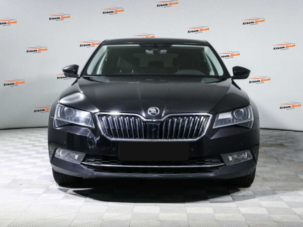 Skoda Superb 2019 года с пробегом. Фото: #1