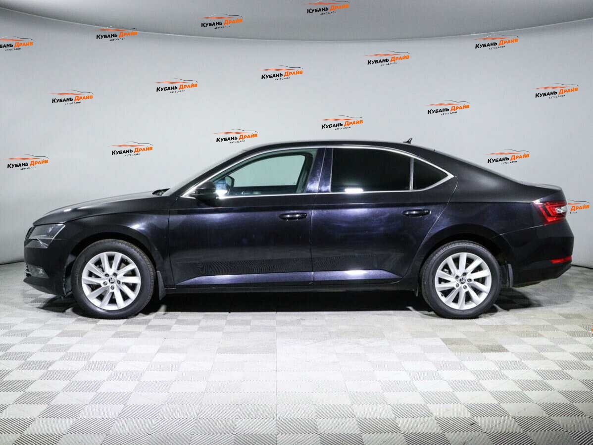 Skoda Superb 2019 года с пробегом. Фото: #7