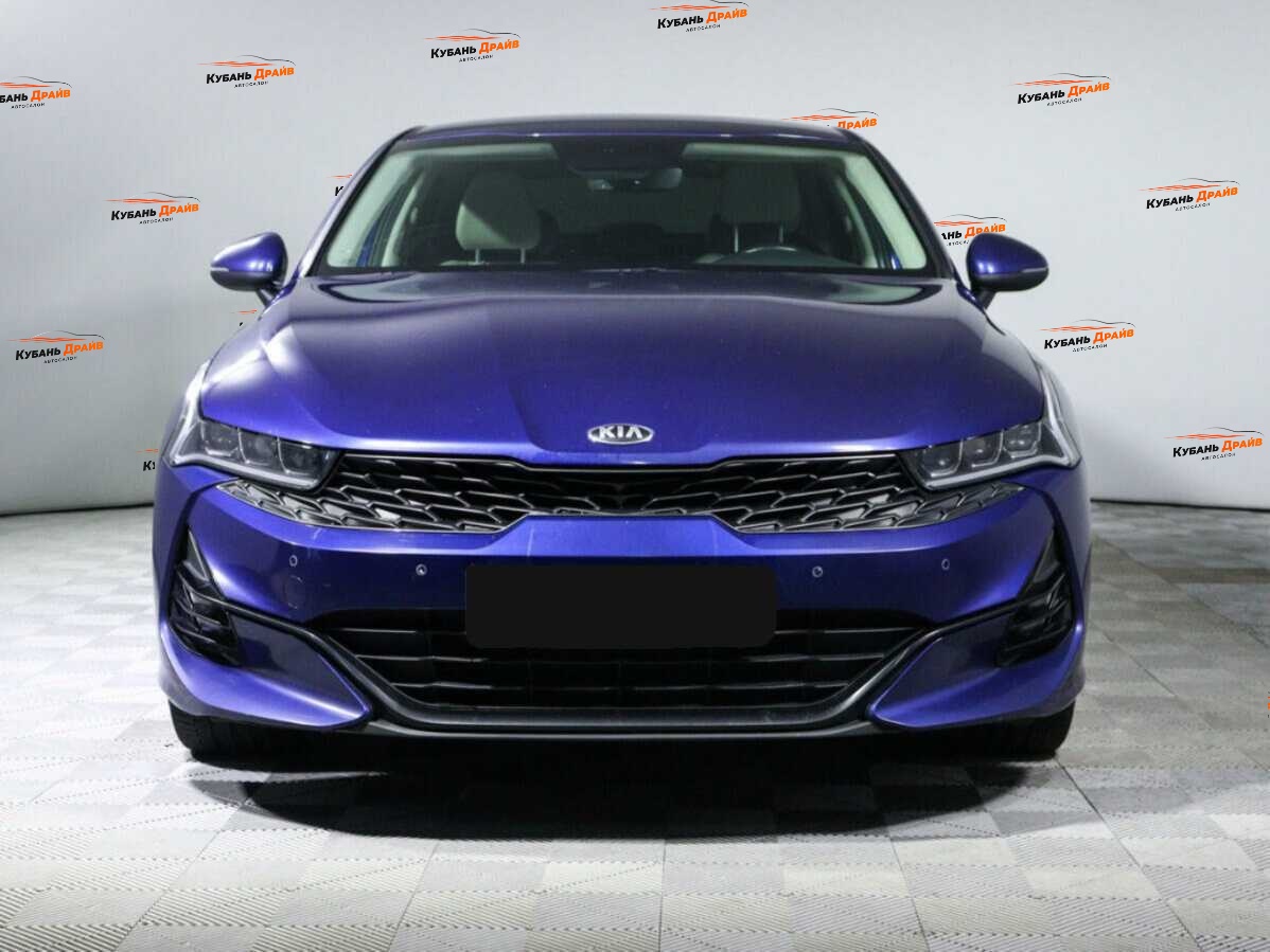 Kia K5 2021 года с пробегом. Фото: #1
