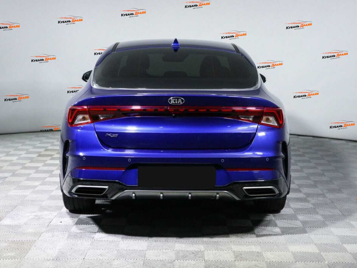 Kia K5 2021 года с пробегом. Фото: #4