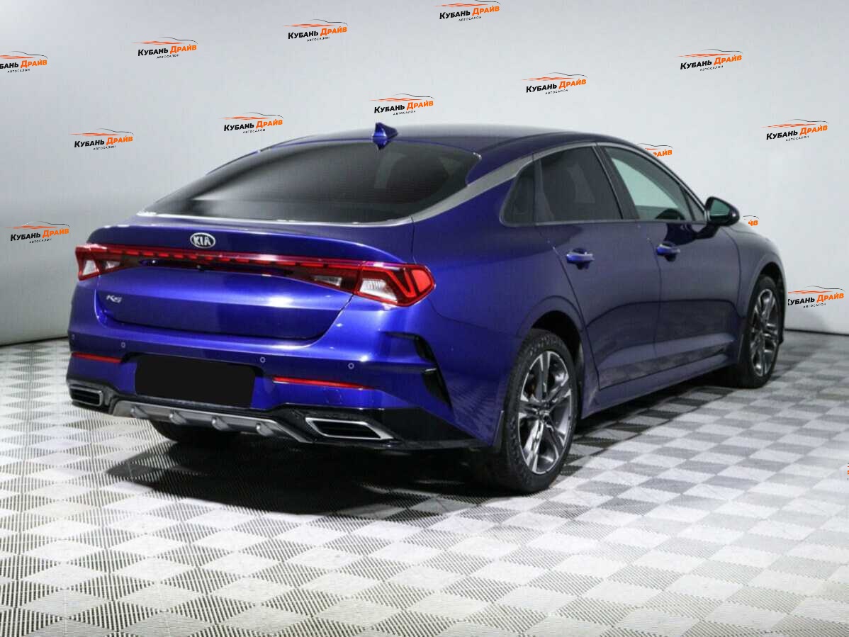 Kia K5 2020 года с пробегом. Фото: #3