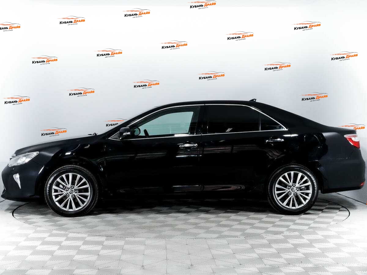 Toyota Camry 2017 года с пробегом. Фото: #7