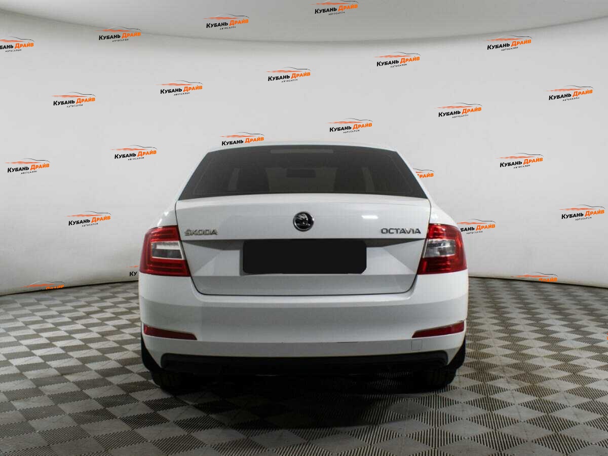 Skoda Octavia 2016 года с пробегом. Фото: #5