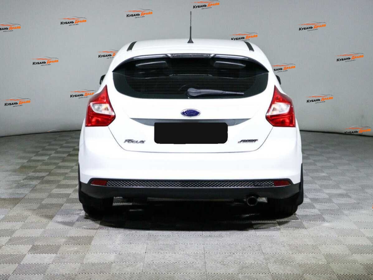 Ford Focus 2013 года с пробегом. Фото: #4