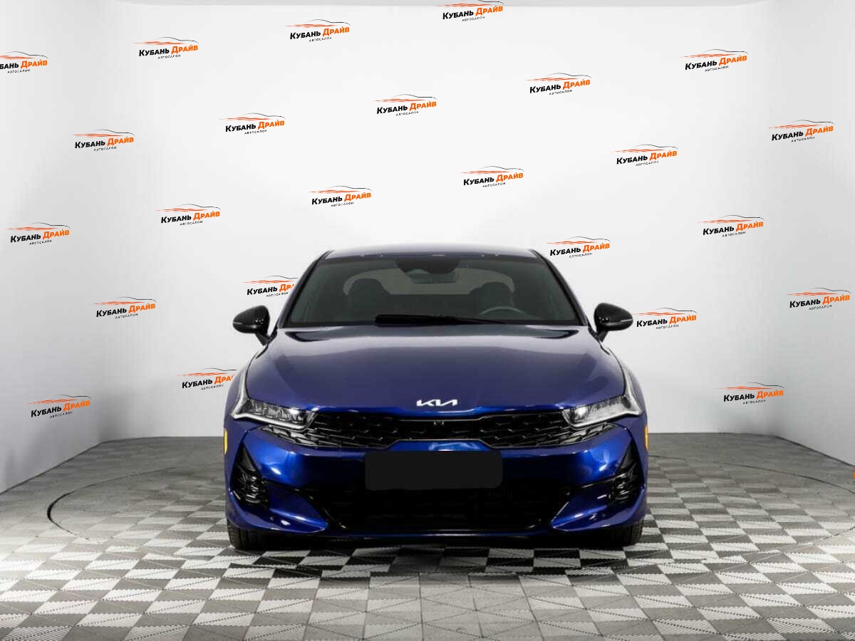 Kia K5 2022 года с пробегом. Фото: #1