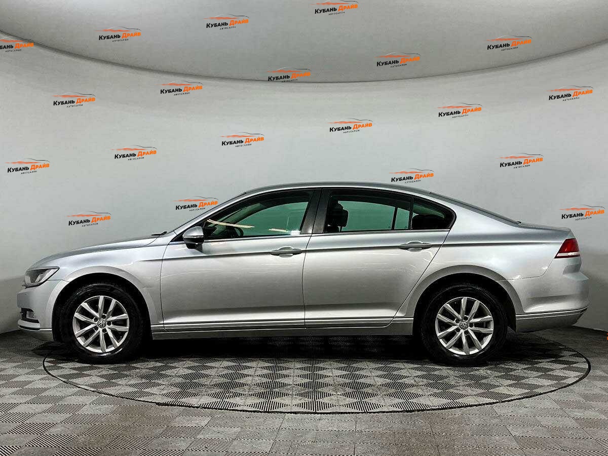 Volkswagen Passat 2016 года с пробегом. Фото: #7