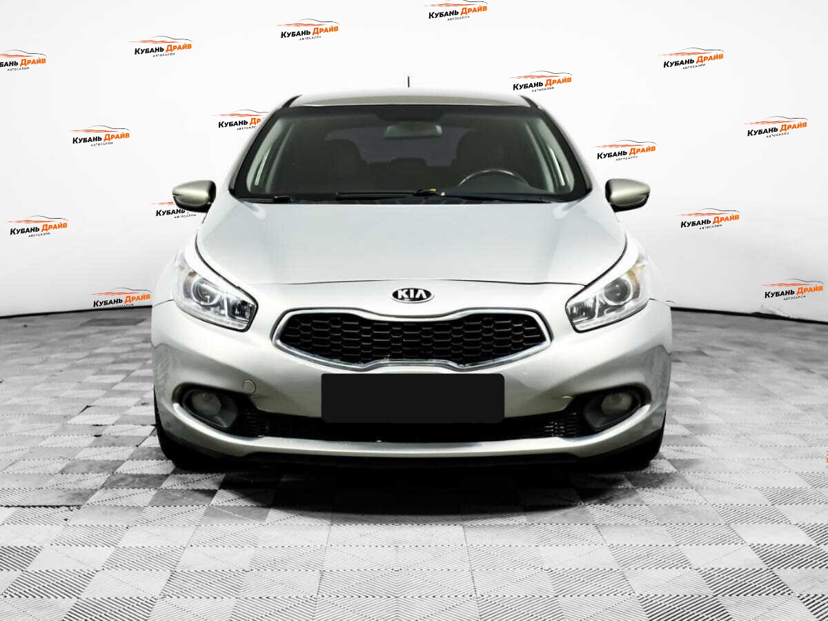Kia Ceed 2014 года с пробегом. Фото: #1