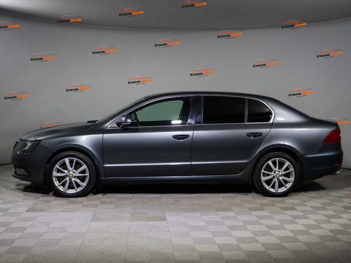 Skoda Superb 2014 года с пробегом. Фото: #7