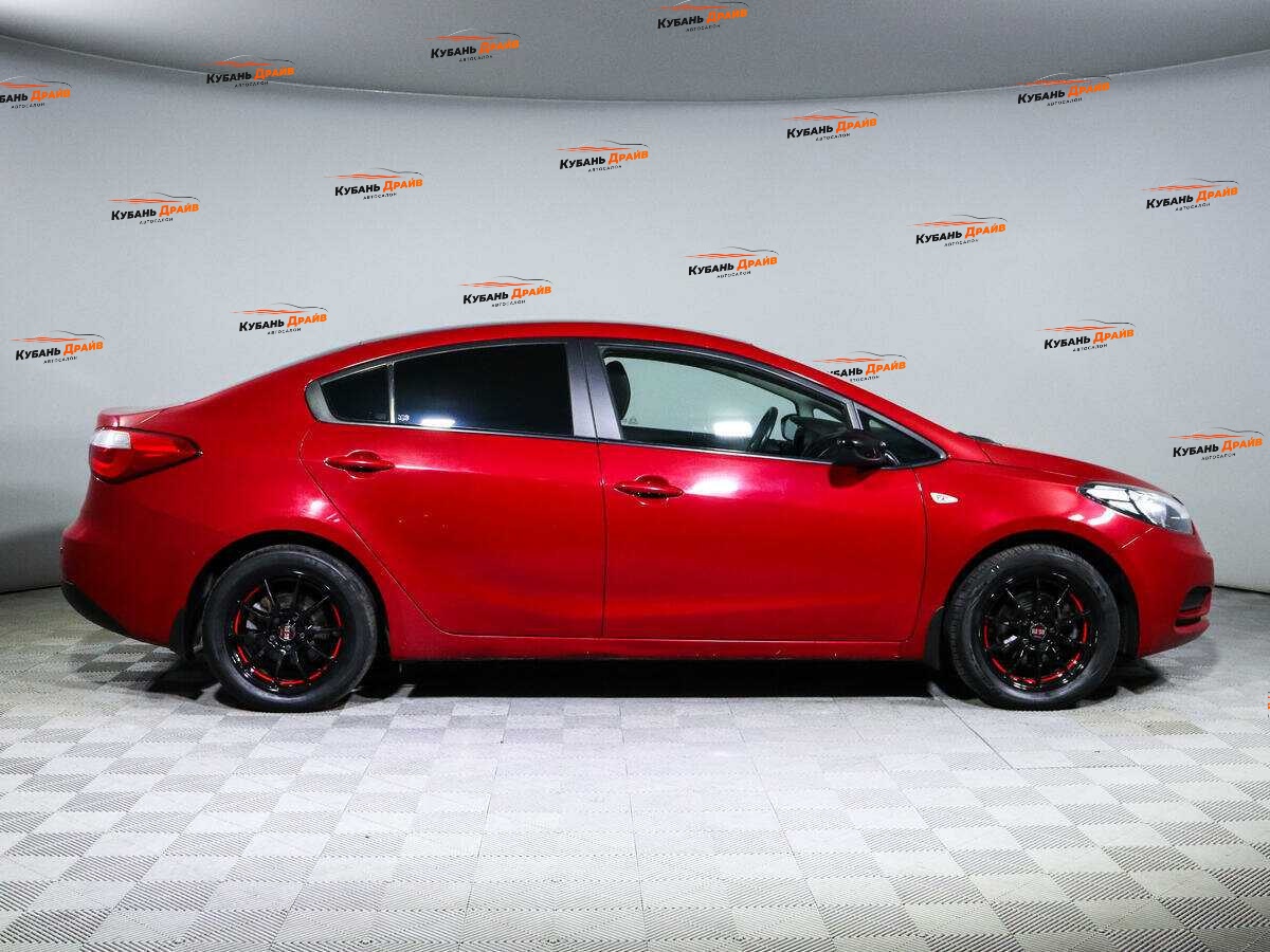 Kia Cerato 2014 года с пробегом. Фото: #3