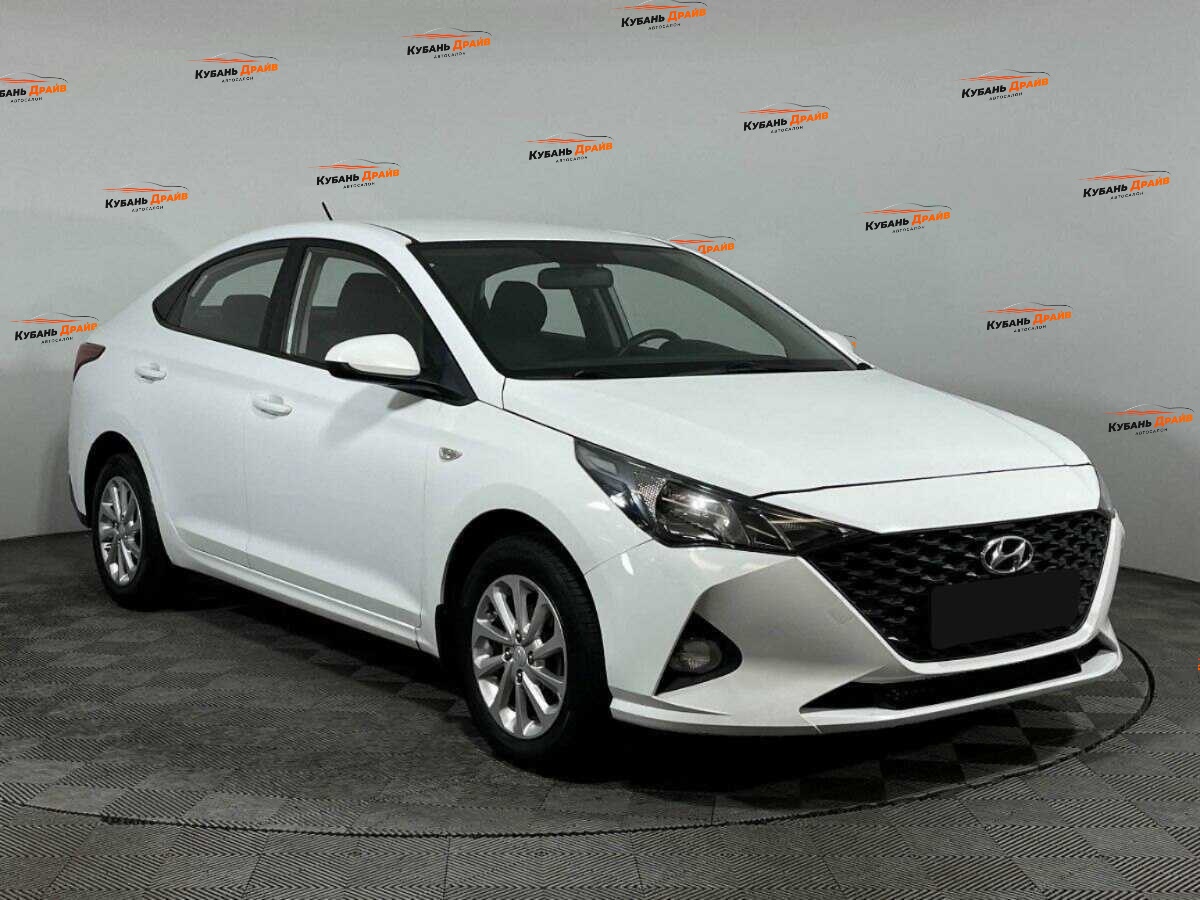 Hyundai Solaris 2020 года с пробегом. Фото: #2