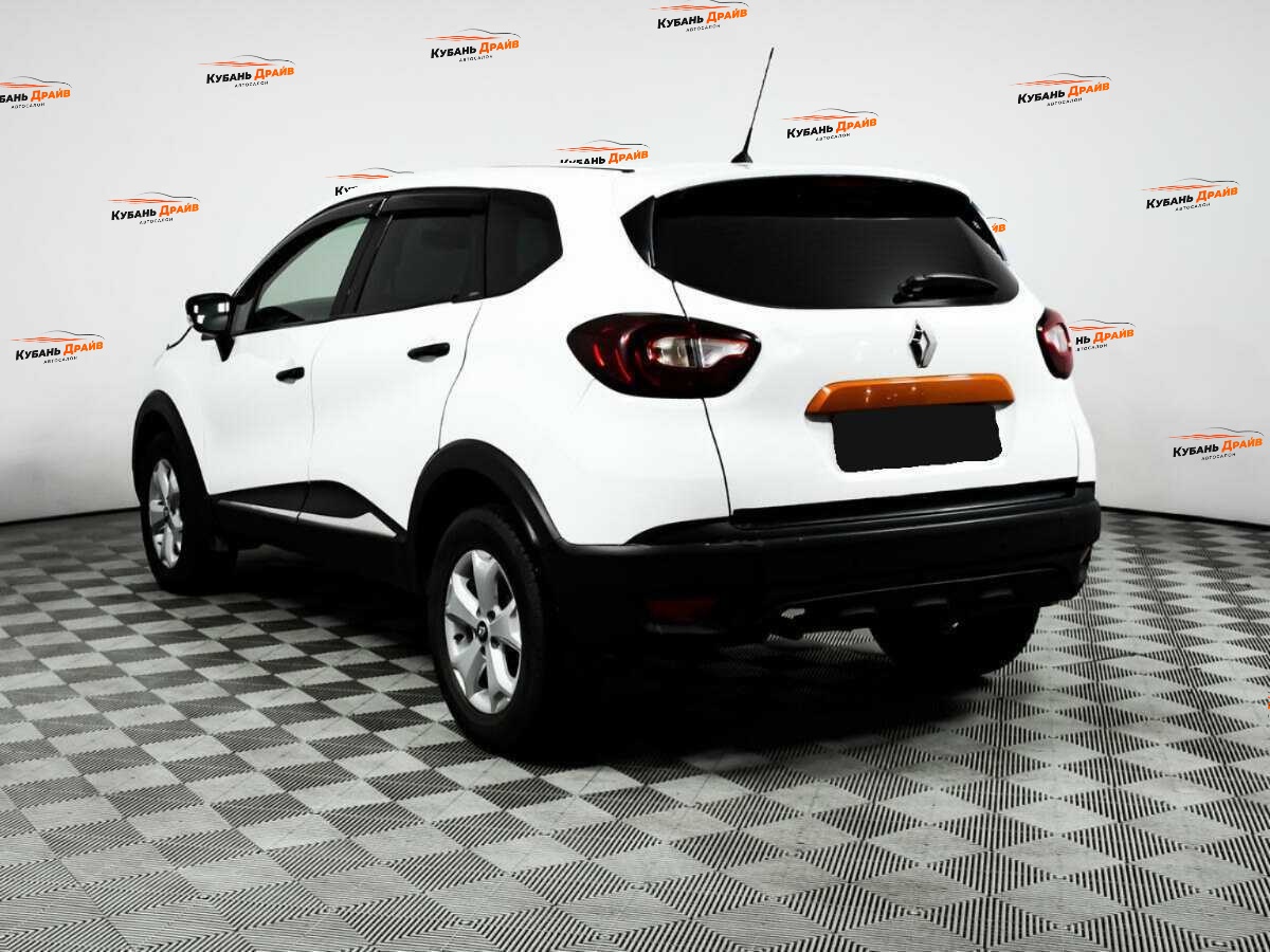 Renault Kaptur 2018 года с пробегом. Фото: #6