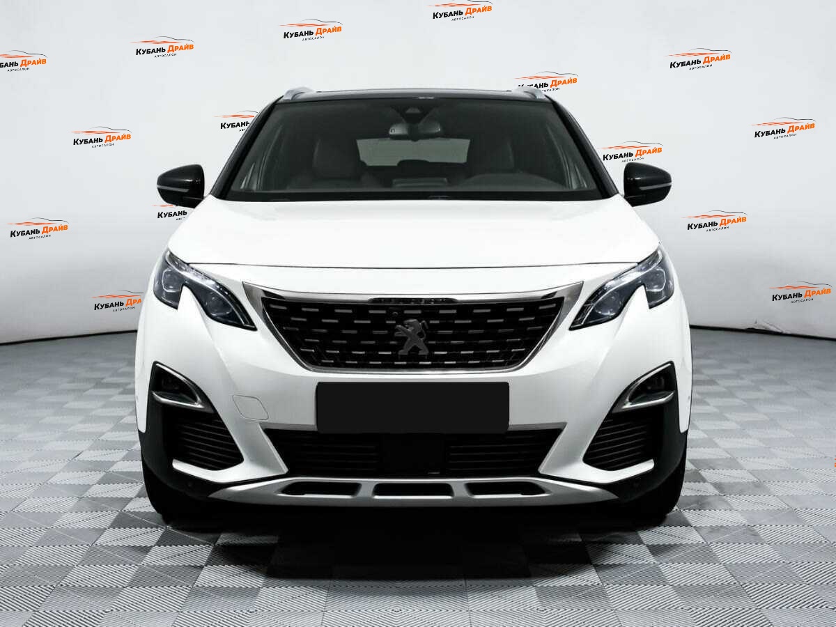 Peugeot 3008 2017 года с пробегом. Фото: #1